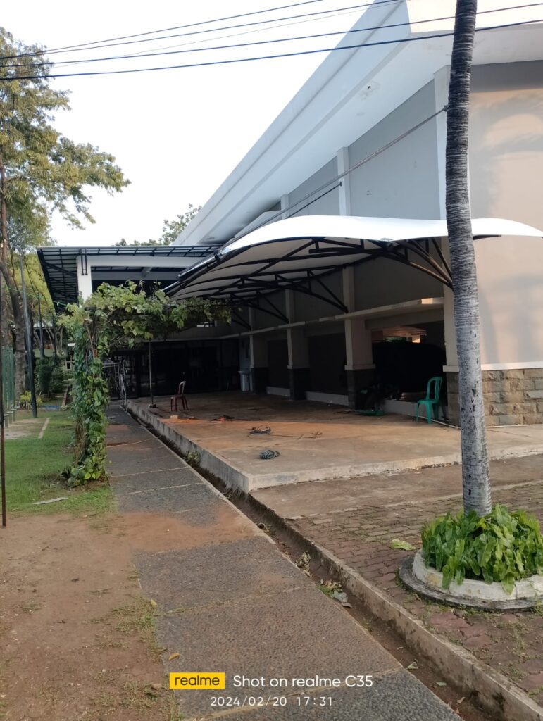 Pemasangan Kanopi Membran di Sukabumi untuk Parkiran dan Usaha